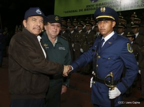 XXIV Graduación del Centro Superior de Estudios Militares