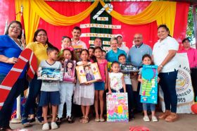 Gobierno Sandinista entrega juguetes a los niños y niñas de Nicaragua