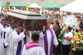 Honras fúnebres en honor a Monseñor David Albin Zywiec