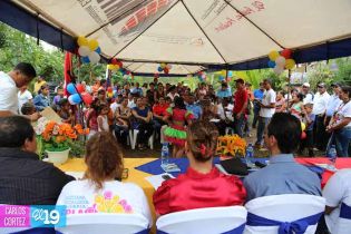 Familias de El Rama celebran normalización del sistema energético