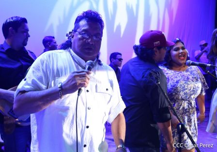 Homenaje a Anthony Matthews, intérprete del Palo de Mayo