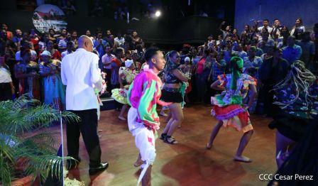 Homenaje a Anthony Matthews, intérprete del Palo de Mayo