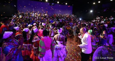 Homenaje a Anthony Matthews, intérprete del Palo de Mayo