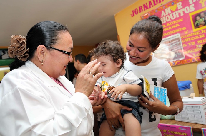 Inicia Jornada Nacional de Vacunación