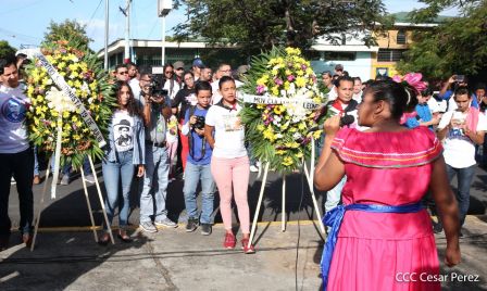 ¡Que viva Leonel Rugama! Poeta, Ser Humano Especial, Revolucionario
