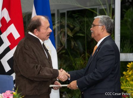 Presidente Daniel Ortega y Vicepresidenta Rosario Murillo reciben cartas credenciales de embajadores de Panamá y Yibuti