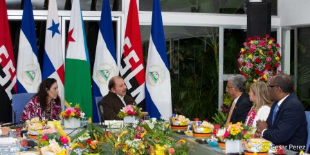 Presidente Daniel Ortega y Vicepresidenta Rosario Murillo reciben cartas credenciales de embajadores de Panamá y Yibuti