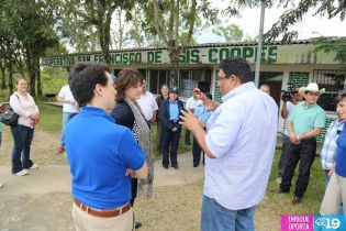 Directora de Cooperación de UE visita a protagonistas de programas de Gobierno Sandinista