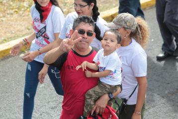 Caminando como raza nicaragüense que sabe de luchas y de honor celebrando las glorias y victorias de Rubén Darío