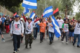 Caminando como raza nicaragüense que sabe de luchas y de honor celebrando las glorias y victorias de Rubén Darío