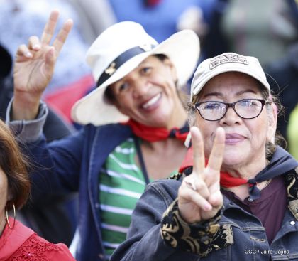Caminando como raza nicaragüense que sabe de luchas y de honor celebrando las glorias y victorias de Rubén Darío