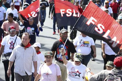 Caminando como raza nicaragüense que sabe de luchas y de honor celebrando las glorias y victorias de Rubén Darío