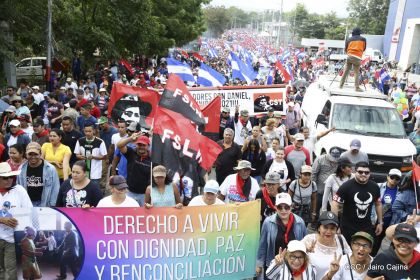 Caminando como raza nicaragüense que sabe de luchas y de honor celebrando las glorias y victorias de Rubén Darío