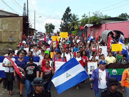 Caminando como raza nicaragüense que sabe de luchas y de honor celebrando las glorias y victorias de Rubén Darío