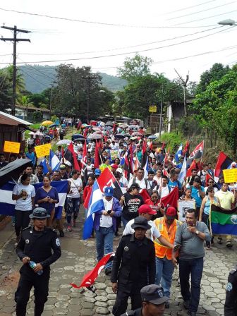 Caminando como raza nicaragüense que sabe de luchas y de honor celebrando las glorias y victorias de Rubén Darío