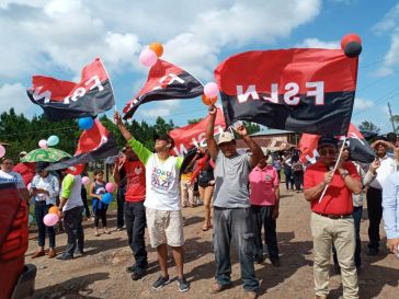 Caminando como raza nicaragüense que sabe de luchas y de honor celebrando las glorias y victorias de Rubén Darío