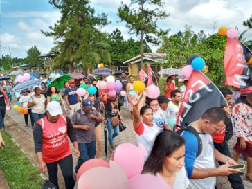 Caminando como raza nicaragüense que sabe de luchas y de honor celebrando las glorias y victorias de Rubén Darío