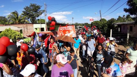 Caminando como raza nicaragüense que sabe de luchas y de honor celebrando las glorias y victorias de Rubén Darío