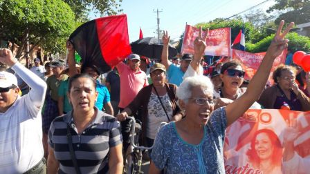 Caminando como raza nicaragüense que sabe de luchas y de honor celebrando las glorias y victorias de Rubén Darío
