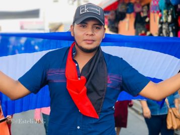 Caminando como raza nicaragüense que sabe de luchas y de honor celebrando las glorias y victorias de Rubén Darío