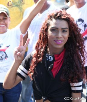 Caminata: Con Darío y Sandino somos Grandes! Más Grandes!