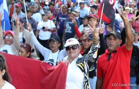 Caminata: Con Darío y Sandino somos Grandes! Más Grandes!
