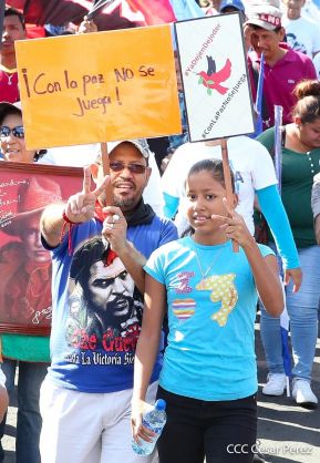 Caminata: Con Darío y Sandino somos Grandes! Más Grandes!
