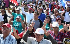 Caminata: Con Darío y Sandino somos Grandes! Más Grandes!