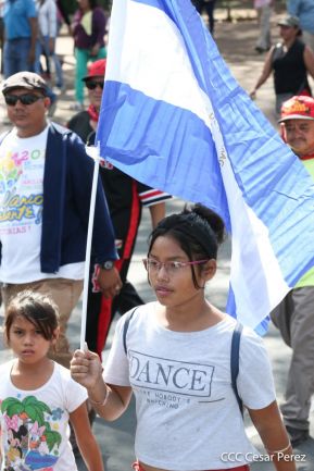 Caminata: Con Darío y Sandino somos Grandes! Más Grandes!
