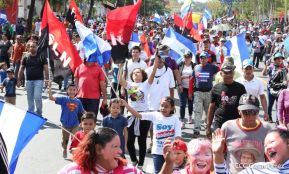 Caminata: Con Darío y Sandino somos Grandes! Más Grandes!