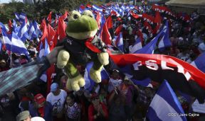 “Nicaragua Te Soñamos Grande”… “Mujeres por la Vida!”
