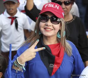 “Nicaragua Te Soñamos Grande”… “Mujeres por la Vida!”