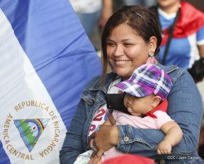 “Nicaragua Te Soñamos Grande”… “Mujeres por la Vida!”