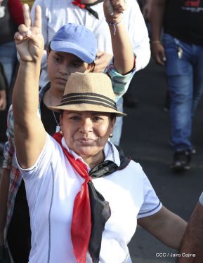 “Nicaragua Te Soñamos Grande”… “Mujeres por la Vida!”