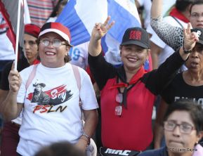 “Nicaragua Te Soñamos Grande”… “Mujeres por la Vida!”