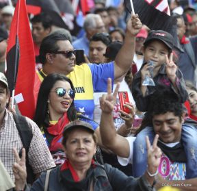 “Nicaragua Te Soñamos Grande”… “Mujeres por la Vida!”