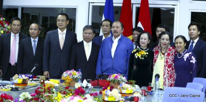 Hermandad y compañerismo en reunión del presidente Daniel  Ortega y vicepresidenta Rosario Murillo con delegación de alto nivel de Vietnam