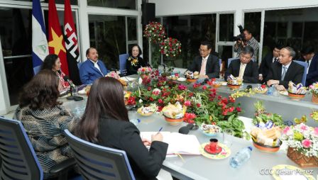 Hermandad y compañerismo en reunión del presidente Daniel  Ortega y vicepresidenta Rosario Murillo con delegación de alto nivel de Vietnam