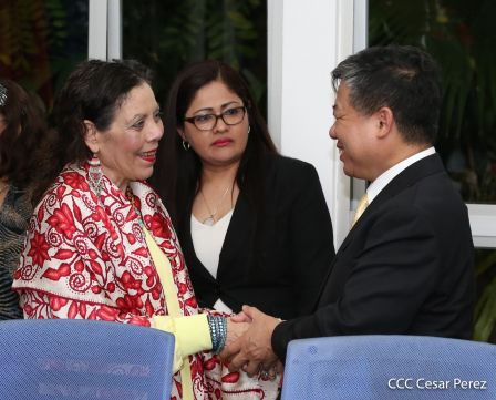 Hermandad y compañerismo en reunión del presidente Daniel  Ortega y vicepresidenta Rosario Murillo con delegación de alto nivel de Vietnam