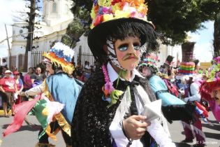Católicos se desbordan en cierre de fiestas de San Sebastián
