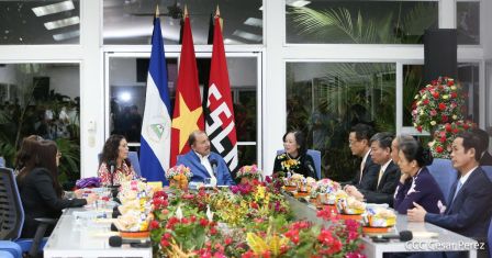 Hermandad y compañerismo en reunión del presidente Daniel  Ortega y vicepresidenta Rosario Murillo con delegación de alto nivel de Vietnam