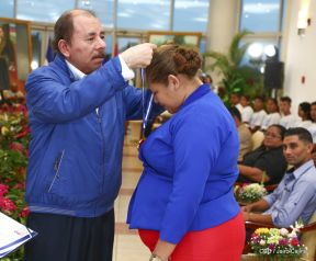 Presidente Daniel Ortega entregó la Orden de la Independencia Cultural Rubén Darío y medallas de Excelencia al mérito