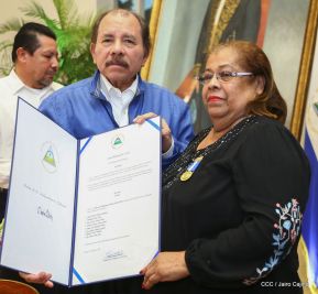 Presidente Daniel Ortega entregó la Orden de la Independencia Cultural Rubén Darío y medallas de Excelencia al mérito
