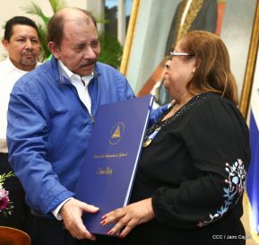 Presidente Daniel Ortega entregó la Orden de la Independencia Cultural Rubén Darío y medallas de Excelencia al mérito