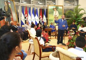 Presidente Daniel Ortega entregó la Orden de la Independencia Cultural Rubén Darío y medallas de Excelencia al mérito