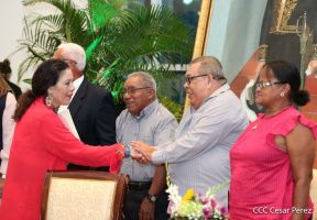 Presidente Daniel Ortega entregó la Orden de la Independencia Cultural Rubén Darío y medallas de Excelencia al mérito