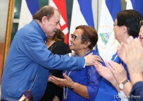 Presidente Daniel Ortega entregó la Orden de la Independencia Cultural Rubén Darío y medallas de Excelencia al mérito