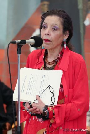 Presidente Daniel Ortega entregó la Orden de la Independencia Cultural Rubén Darío y medallas de Excelencia al mérito