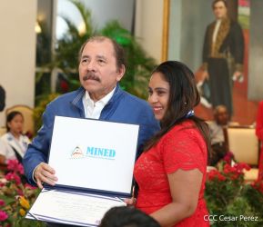 Presidente Daniel Ortega entregó la Orden de la Independencia Cultural Rubén Darío y medallas de Excelencia al mérito