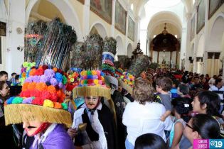 Católicos se desbordan en cierre de fiestas de San Sebastián